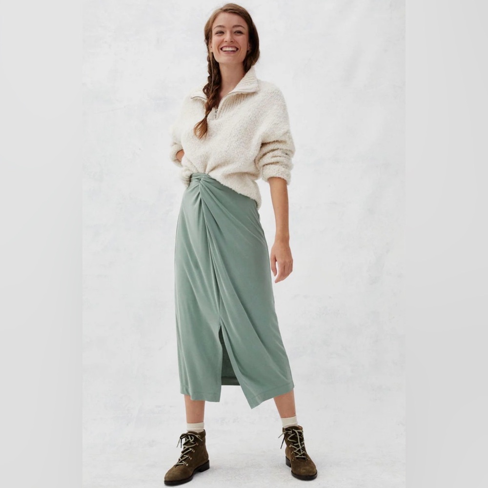 ANTHROPOLOGIE 🌱 WOMEN’S MOSS GREEN TWIST FRONT JUNIE MIDI SKIRT SMALL PETITE EUC